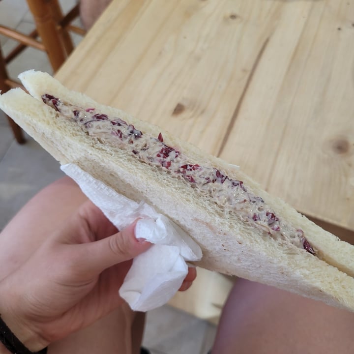 review photo of Vegustibus tramezzino radicchio, gargonzina e noci shared by @ofrack on 12 Jun 2022 - review