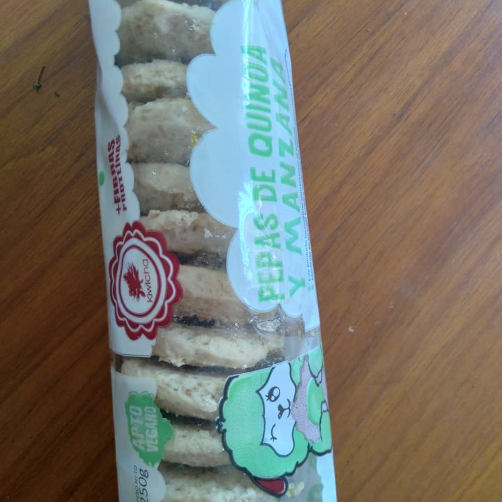 review photo of Kiwicha Pepas de algarroba y manzana shared by @almizkle on 24 Dec 2021 - review
