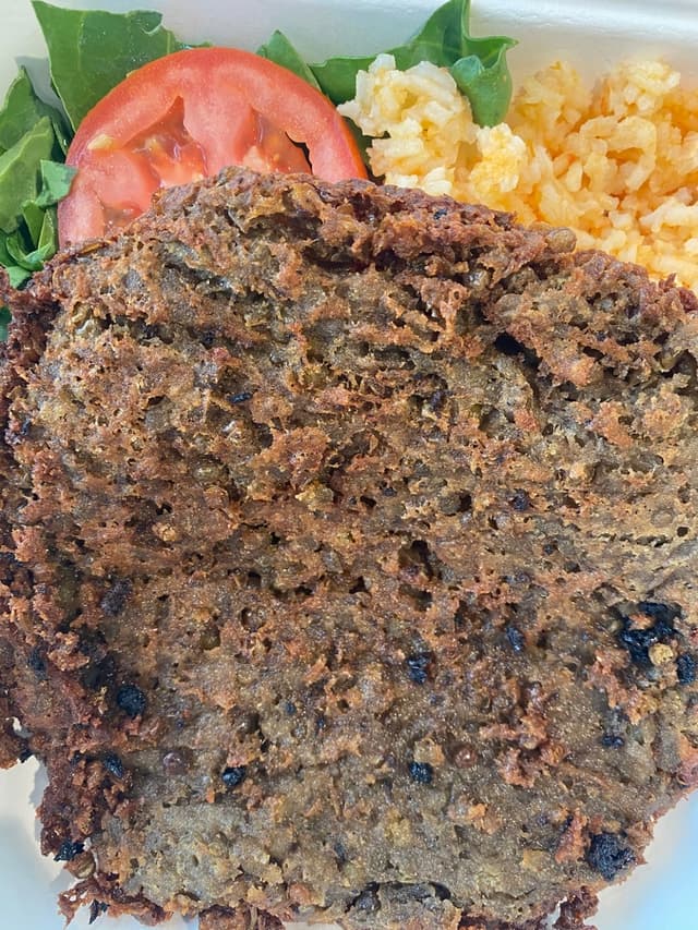 「Milanesa de lentejas」の料理の写真