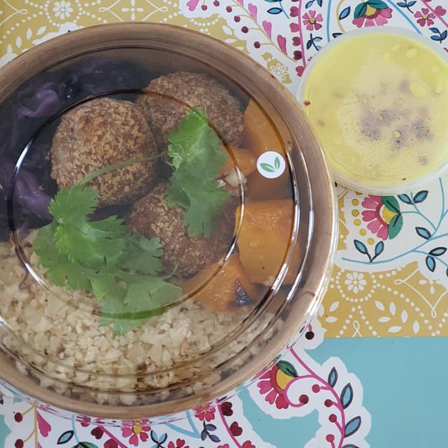 Photo of the dish “Quinoa Cauli Cakes”