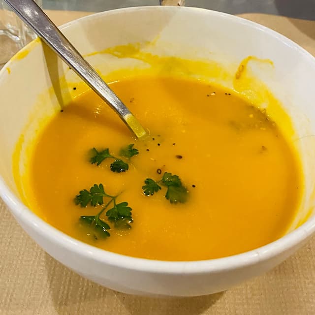 Photo of the dish “Crema de boniato, cebolla y zanahoria”