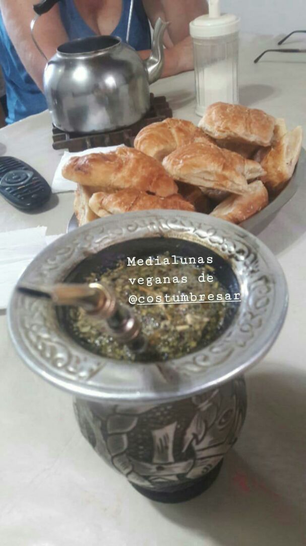 review photo of Costumbres Argentinas Croissant shared by @marianaespinosa on 09 Dec 2019 - review
