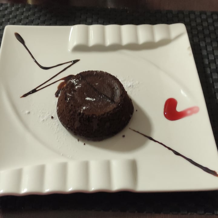 photo of Asia Fusion Sushi Soufflé al cioccolato fondente shared by @bluekosmos on  02 Jul 2022 - review