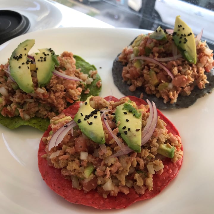 photo of YOYU Ceviche en tostadas shared by @veganmarcy on  08 Dec 2020 - review