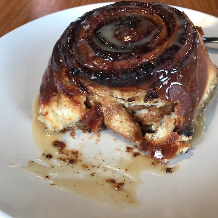 photo of Reverie Cafe + Bar Cinnamon Roll Of Unusual Size shared by @sarahnorine on  19 Dec 2021 - review