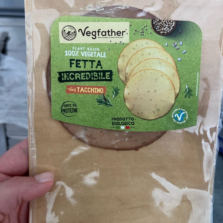 photo of Vegfather Fetta incredibile Tacchino shared by @mary8m on  29 May 2022 - review