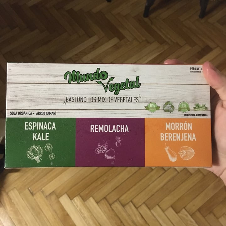 photo of Mundo Vegetal Bastoncitos Mix de Vegetales shared by @leandiluigi on  01 Jun 2020 - review