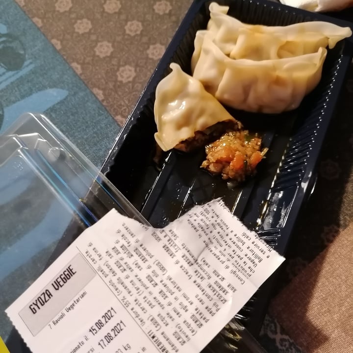 review photo of Sushi Daily Gyoza Veggie shared by @violetfox on 17 Aug 2021 - review