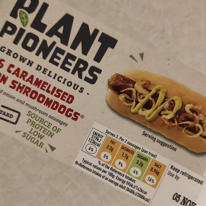 photo of Plant Pioneers Carmelised Onion Shroomdogs shared by @tuscanvegan on  05 Dec 2021 - review