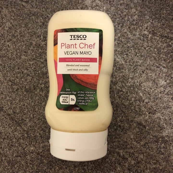 review photo of Tesco Plant Chef Vegan Mayo shared by @jgibveg on 25 Jan 2020 - review