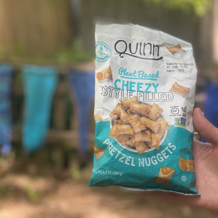 photo of Quinn Snacks Plant Based Cheezy Style Filled Pretzel Nuggets shared by @knorthway on  14 Jul 2022 - review
