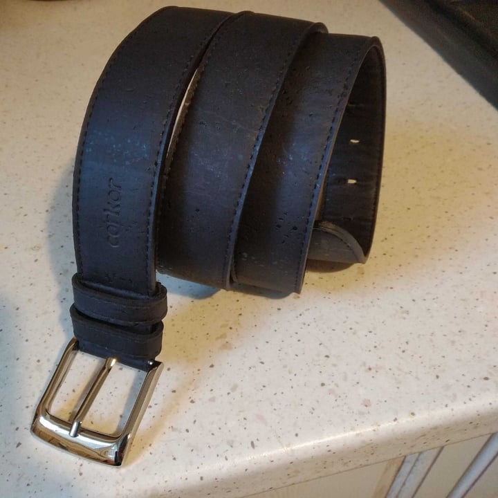 photo of Corkor Ceinture pour homme vegan en liège shared by @silviagelmini on  01 Apr 2020 - review