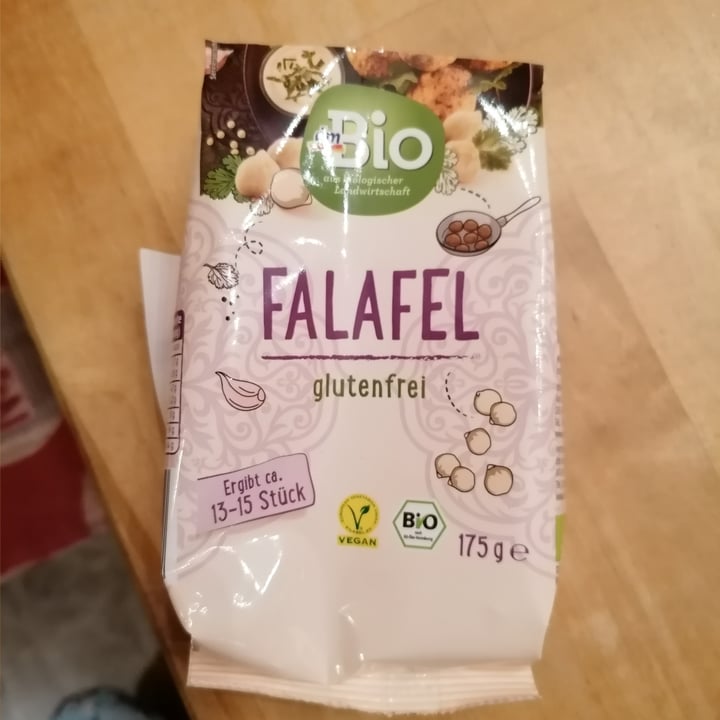 photo of dmBio Falafel glutenfrei shared by @alevale on  04 Dec 2022 - review
