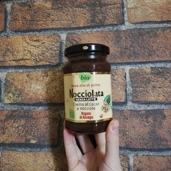 photo of Rigoni di Asiago Nocciolata Dairy Free Hazelnut Spread with Cocoa shared by @annaconti98 on  23 Nov 2021 - review
