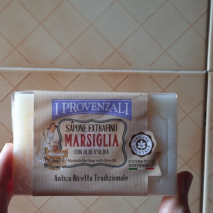 photo of I Provenzali Sapone di Marsiglia con olio d' oliva shared by @martino1 on  17 Dec 2021 - review
