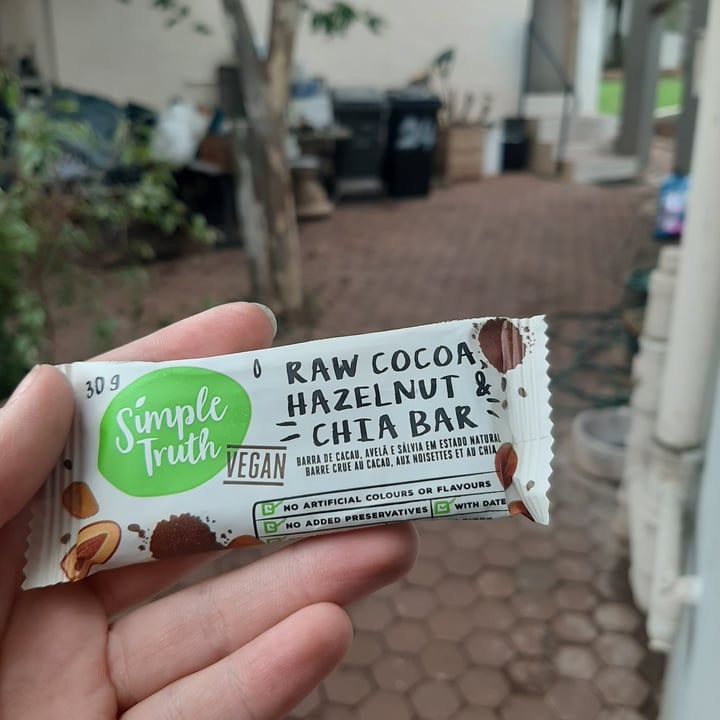 photo of Simple Truth Raw Cocoa, Hazelnut & Chia Bar shared by @sineadsuter on  04 Dec 2020 - review