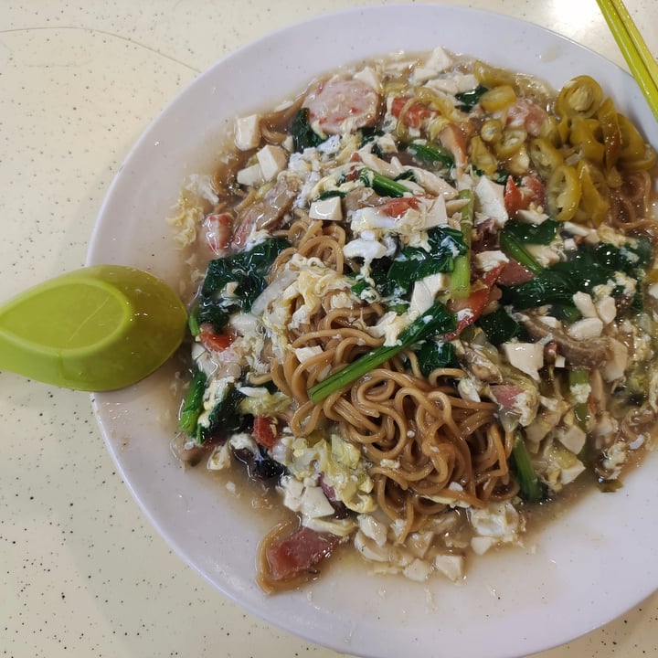 review photo of New Tokyo Vegetarian 新東京素食 Ee mee With Gravy shared by @jessnalism on 28 Jun 2022 - review