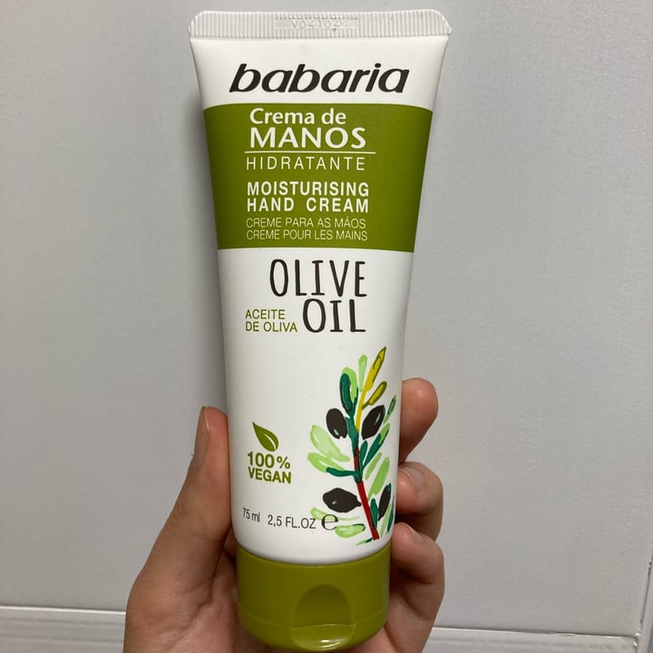 photo of Babaria Bio  Crema de manos aceite de oliva shared by @veganwildce on  04 Nov 2021 - review