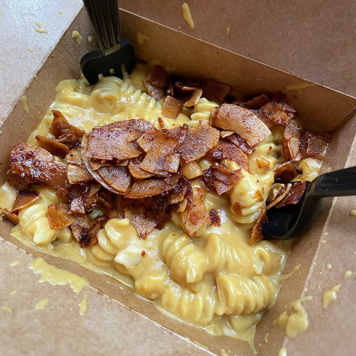 photo of Renegades of Sunset Mac n cheeze shared by @madisonemmelia on  18 Dec 2021 - review
