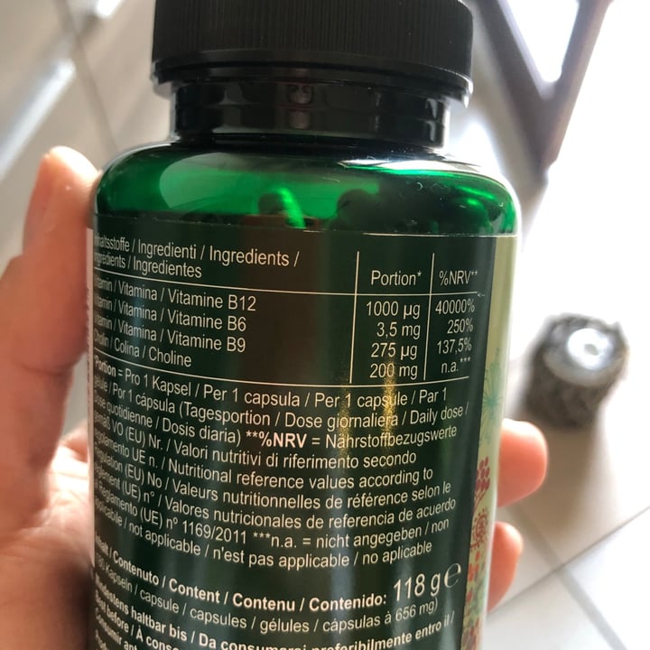 photo of Vegavero B12 plus + B6 + Folat + Cholin shared by @nineines on  12 May 2021 - review