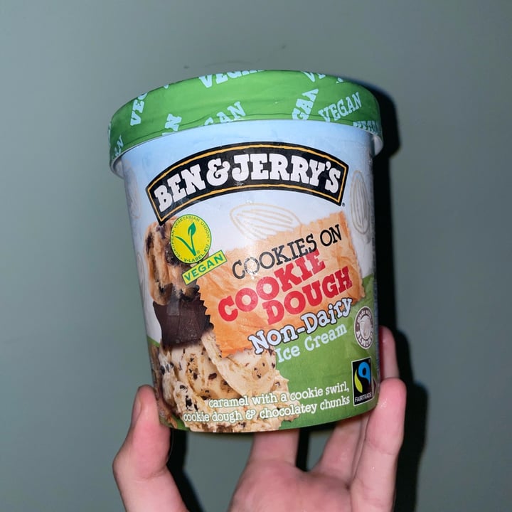 photo of Ben & Jerry's Ben & Jerry’s Vegan Chocolate Chip Cookie Dough chunks shared by @annahc on  21 Oct 2021 - review