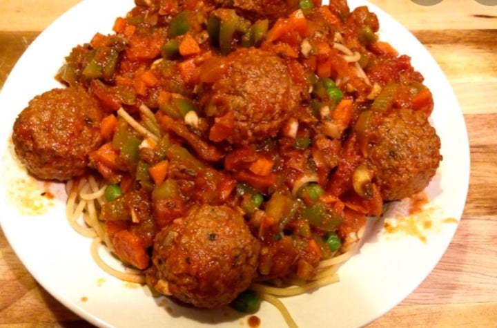 photo of Gardein Classic Meatless Meatballs shared by @mamavegana3 on  29 Mar 2020 - review