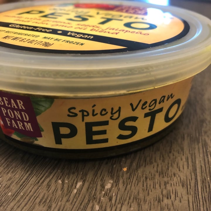 photo of Bear Pond Farm Spicy Vegan Pesto shared by @julianabenson on  21 Jul 2021 - review