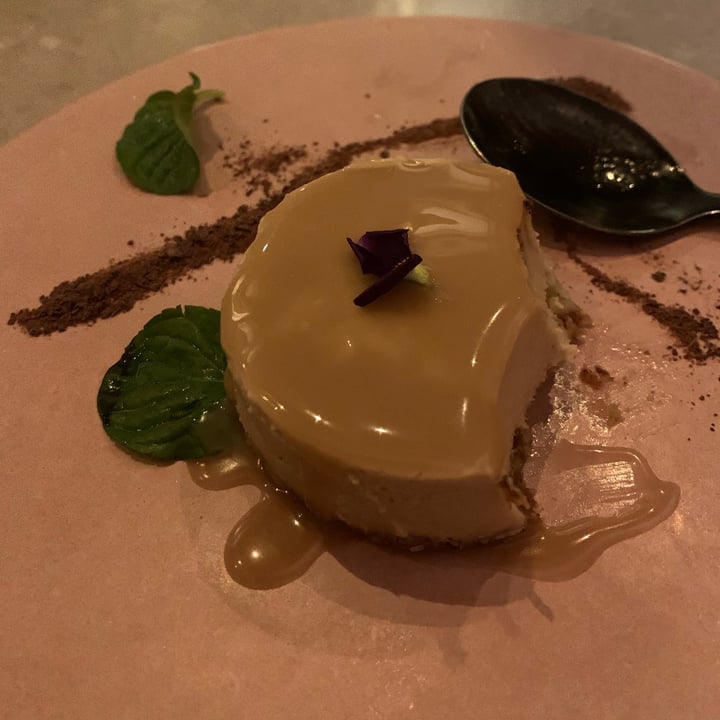 photo of Mudrá Cheesecake De Dulce De Leche shared by @romiozer on  23 Oct 2021 - review