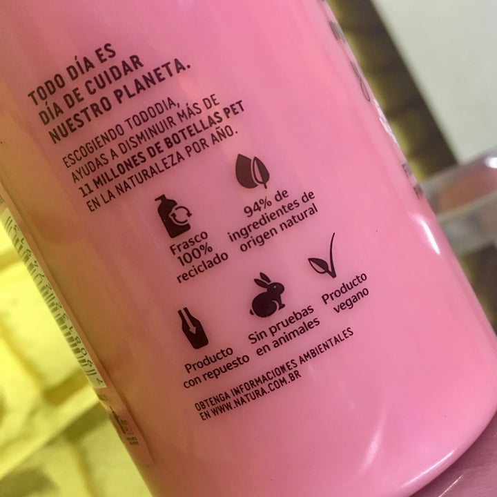review photo of Natura Crema para el cuerpo tododia frambuesa y pimienta rosa shared by @milennac on 05 Oct 2021 - review