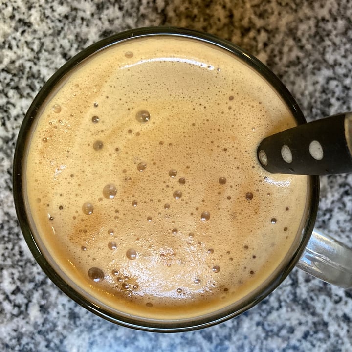review photo of Vívet Leche De Cacahuate Sabor Vainilla Caramel shared by @outofstep on 11 Jun 2021 - review