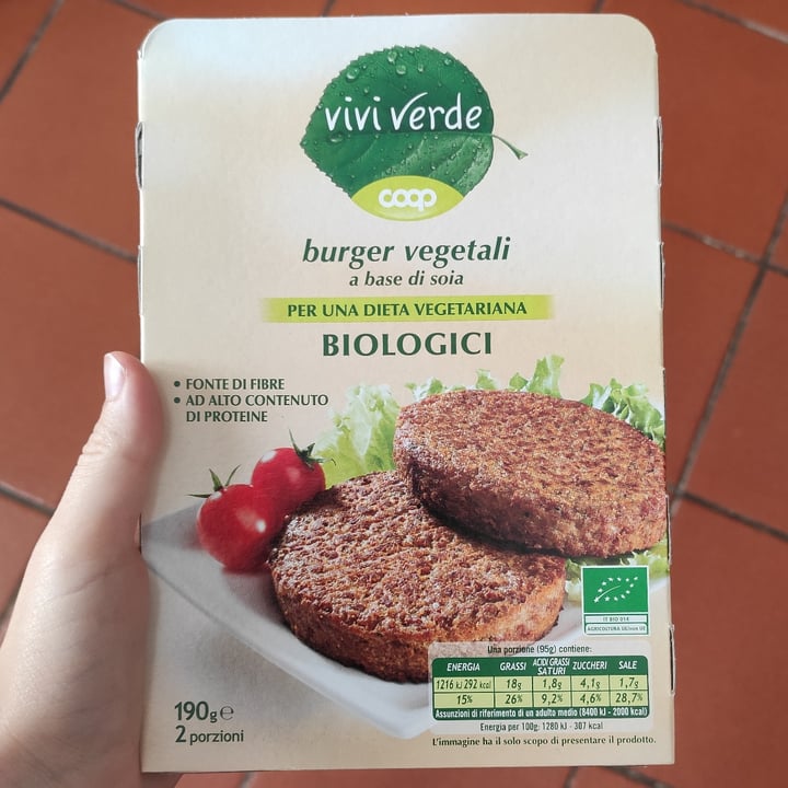 review photo of Vivi Verde Coop Burger Vegetali A Base Di Soia shared by @cibobuono on 16 Oct 2021 - review