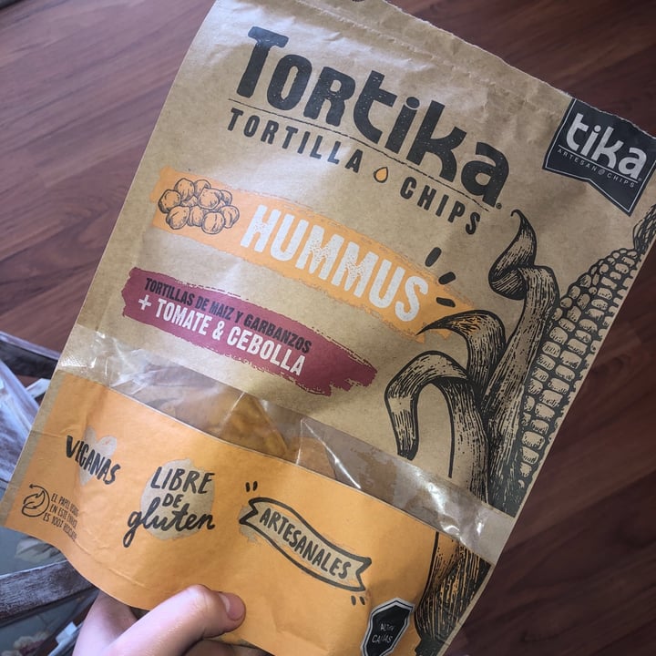 review photo of Tika Tortika hummus shared by @catalinavalezuela on 28 Apr 2020 - review