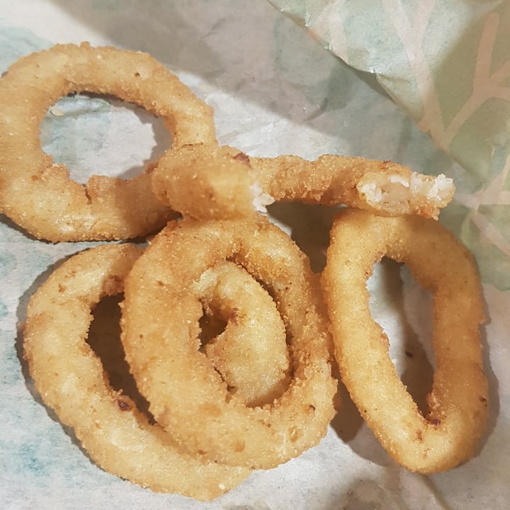 review photo of Burger King Leicester Square Plant-based Onion Rings shared by @rnp20 on 21 Mar 2022 - review