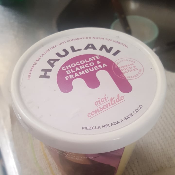 review photo of Haulani Helado de Chocolate Blanco y Frambuesas shared by @vulcana on 11 Dec 2020 - review