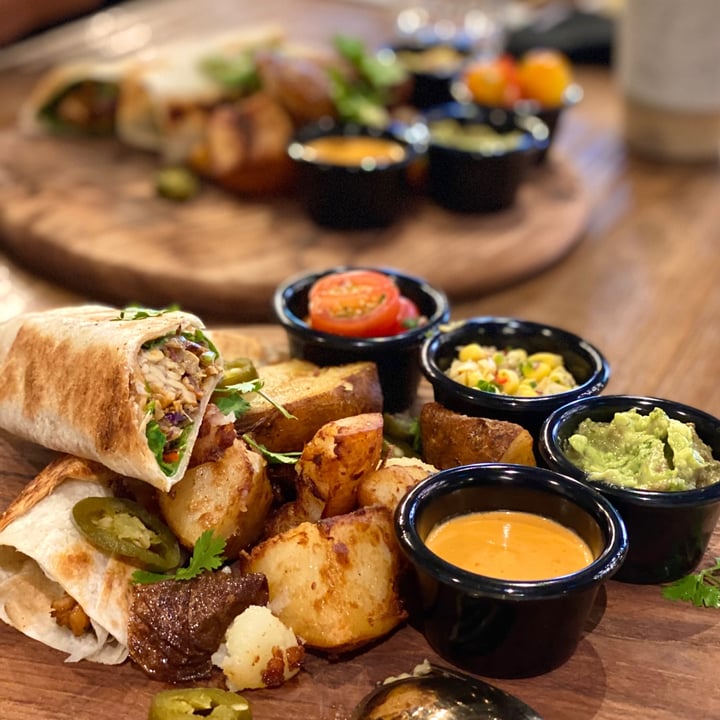 photo of Genius Central Singapore Mexican Vegan Fajitas Wrap shared by @yuan on  14 Jan 2021 - review
