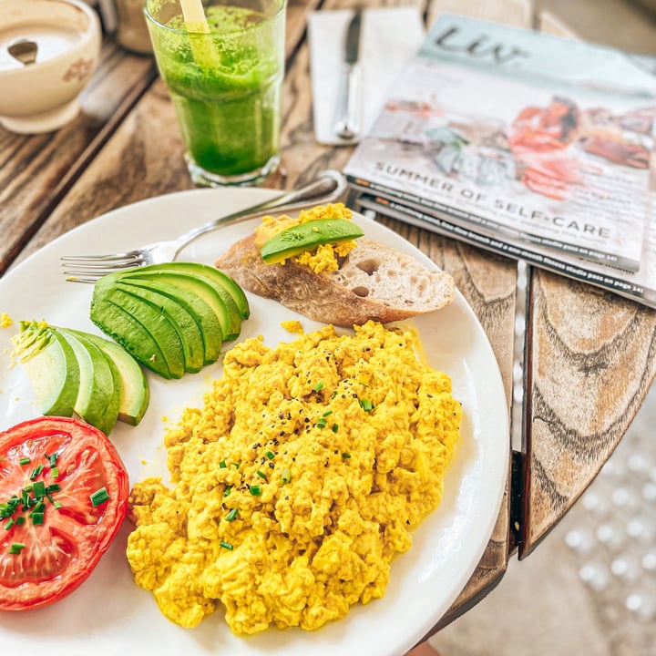 photo of Le Pain Quotidien Tofu Scramble shared by @tashacotton on  15 Aug 2021 - review