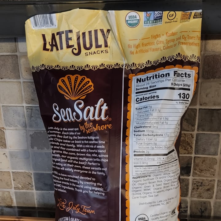 photo of Late July Snacks Late July Sea Salt Multigrain Tortilla Chips shared by @gizagirl on  16 Jun 2022 - review