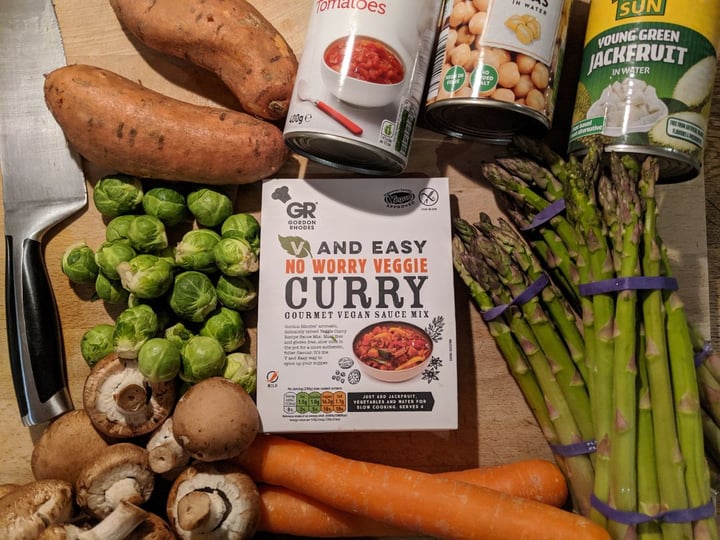 review photo of Gordon Rose Veg Curry Sauce shared by @papalovesvegan on 13 Jan 2020 - review