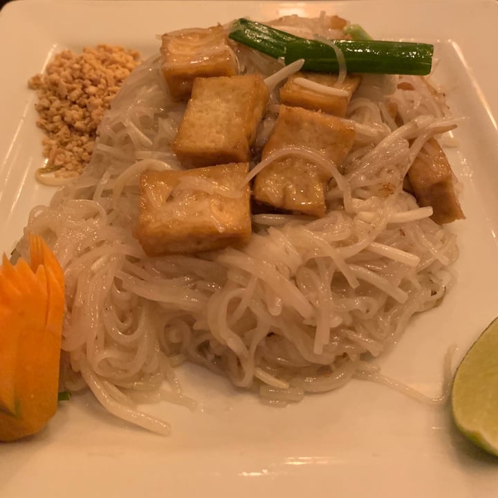 photo of Rice Paper Thai Cuisine Tofu Pad Thai shared by @ashes on  13 Dec 2020 - review