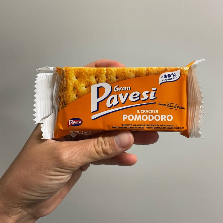 photo of Gran pavesi Crackers al pomodoro shared by @cinziagilmore on  17 May 2022 - review
