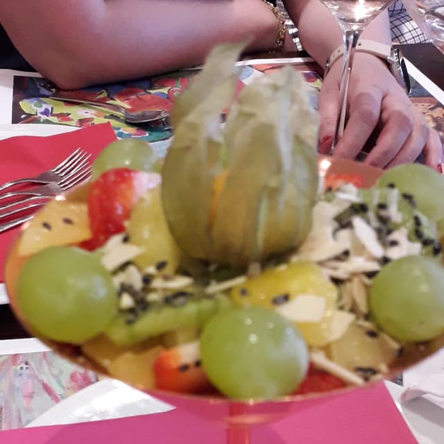 Foto do prato “Macedonia de fruta”