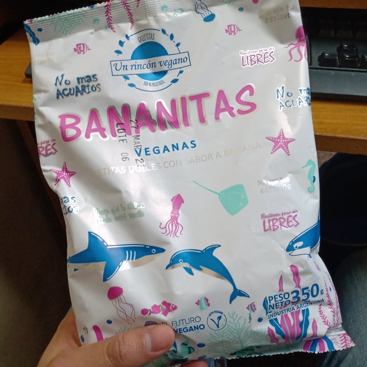 review photo of Un Rincón Vegano Bananitas Galletitas Dulces con sabor a Banana shared by @lisandrowinter on 19 Jun 2020 - review
