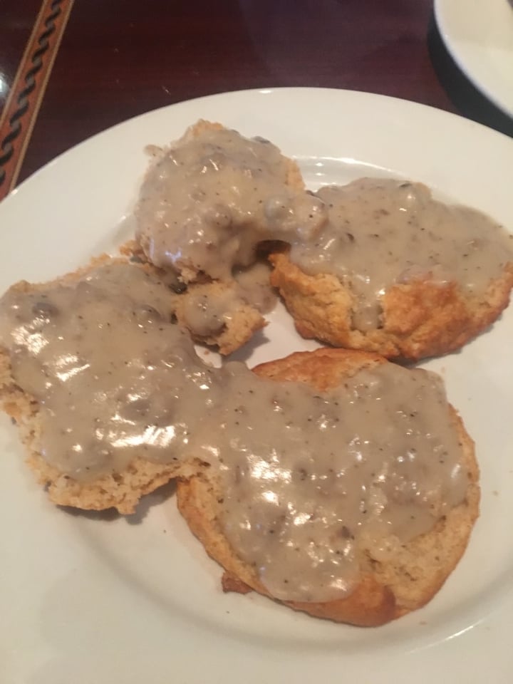 photo of Ethos Vegan Kitchen Biscuits And Gravy shared by @queenkate on  05 Jan 2020 - review