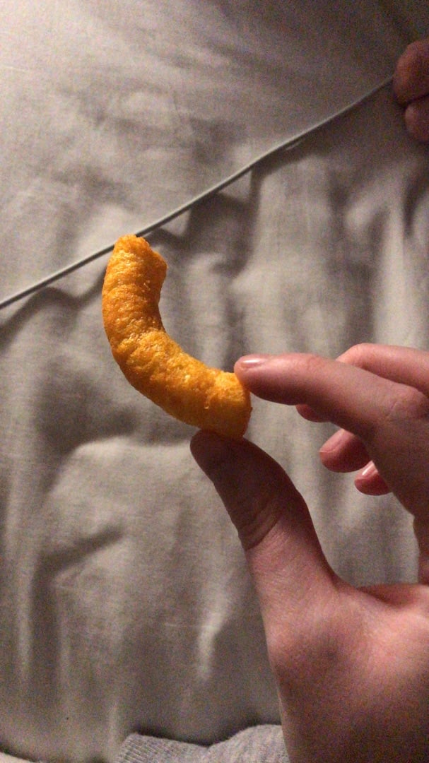 photo of Walkers Flamin Hot Giant Wotsits shared by @vickygodbold on  30 Jan 2020 - review