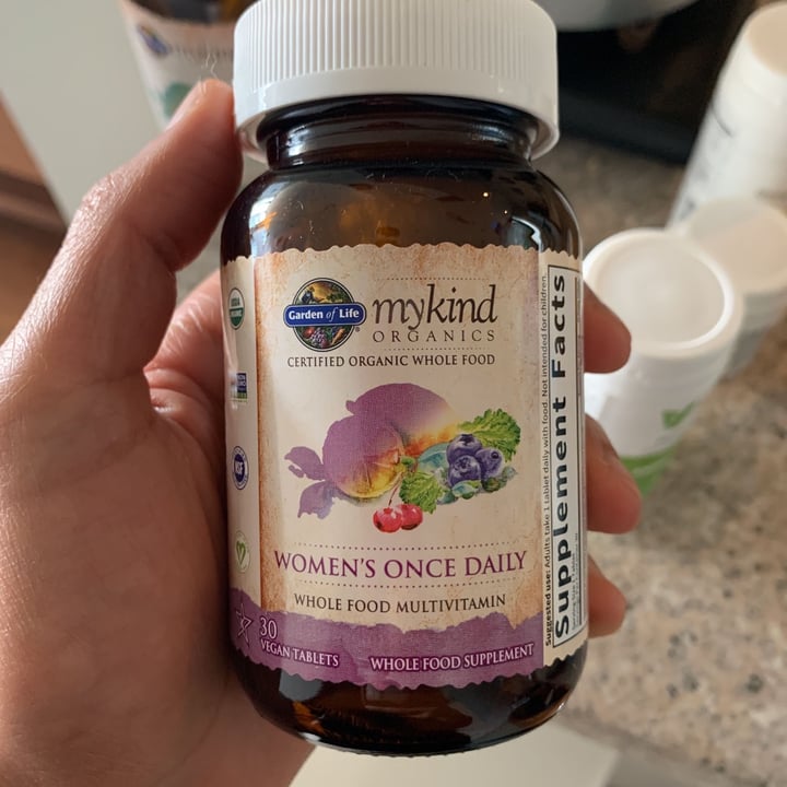 photo of My kind organics Whole Food Vitamin/Women’s Once Daily shared by @fernandasierra on  11 Feb 2021 - review