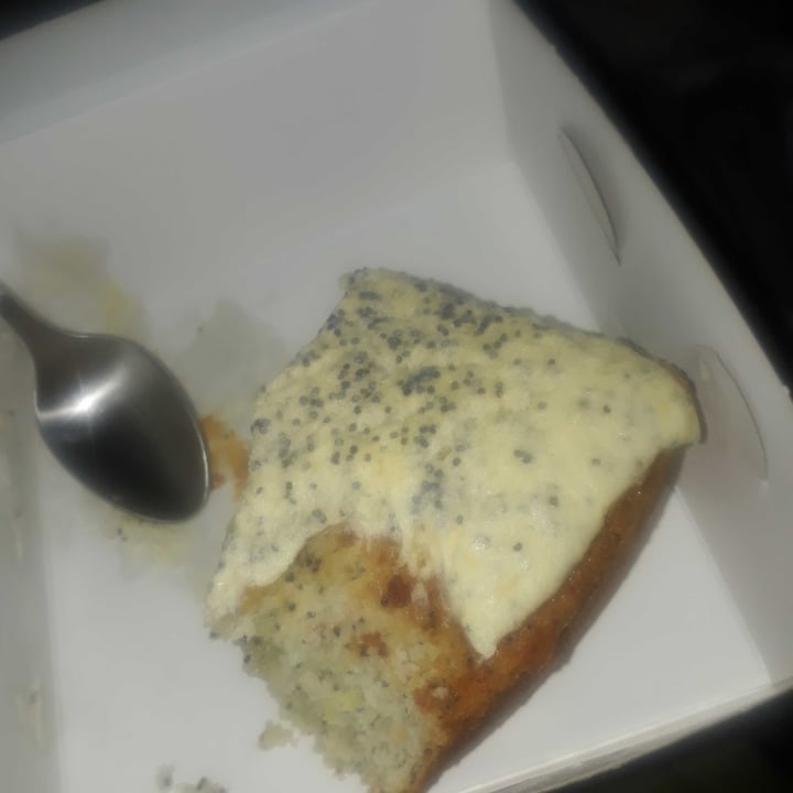 photo of All in the Kitchen Deli Lemon poppyseed cake shared by @sonja0310 on  20 Aug 2021 - review
