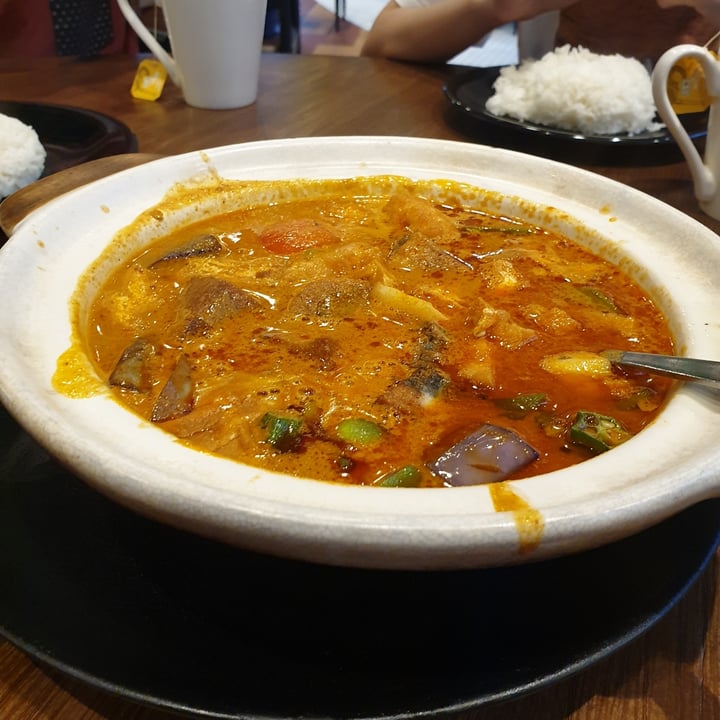 photo of Leaf Corner Signature Fish Head Curry shared by @hermainesay on  23 Jun 2021 - review