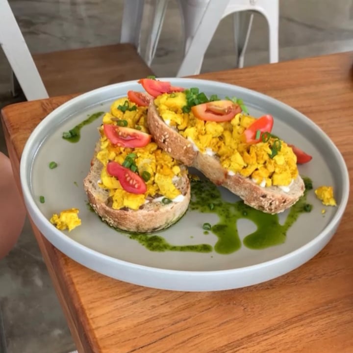 photo of I Am Vegan Babe Cafe Protein Scramble shared by @veganandstrong on  30 Sep 2021 - review