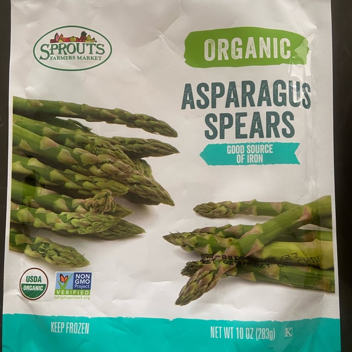 review photo of Sprouts Farmers Market Organic Asparagus Spears shared by @daphneb on 01 Aug 2022 - review