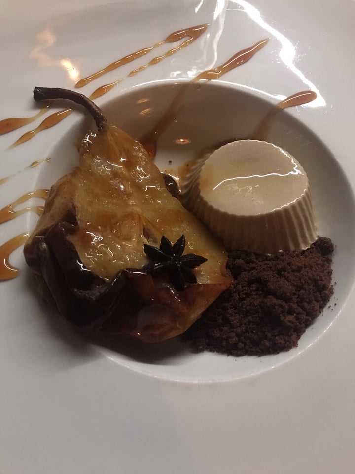 review photo of JAAM Flan De Coco shared by @romitutu on 19 Dec 2019 - review